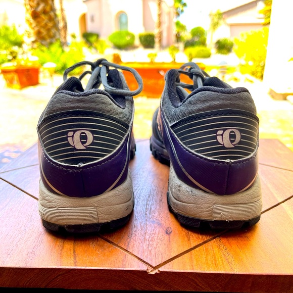 Pearl Izumi mountain biking shoe - Sz 7 - 7.5 (38). Great condition with SPD - Picture 9 of 9